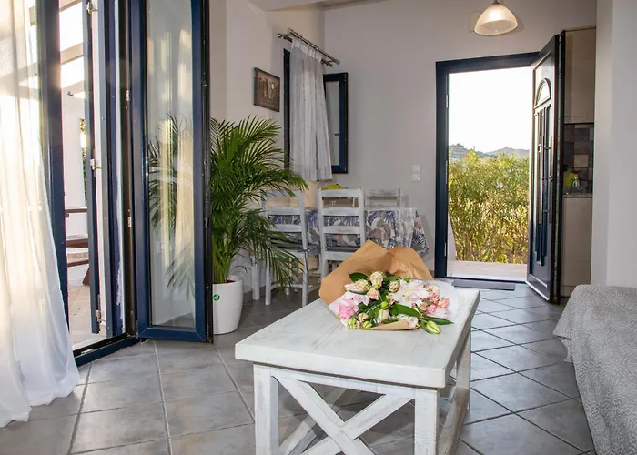 Leros Sunset View דירה Gourna